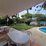 Vintage Design In Vale Do Lobo Villa *