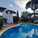 Vintage Design In Vale Do Lobo *