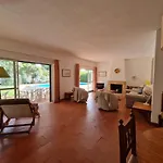 Villa Vintage Design In Vale Do Lobo