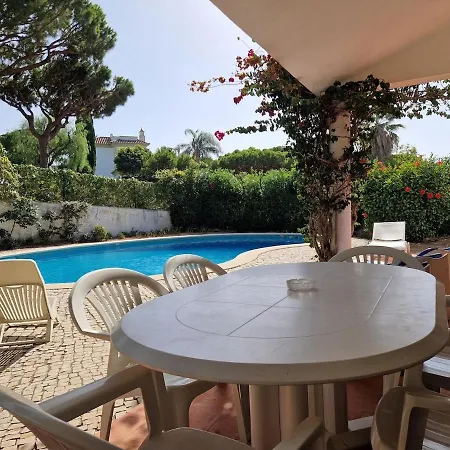 Vintage Design In Vale Do Lobo Villa *