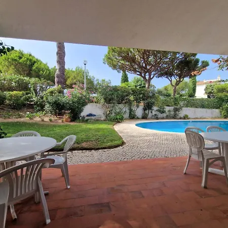 Vintage Design In Vale Do Lobo Villa *