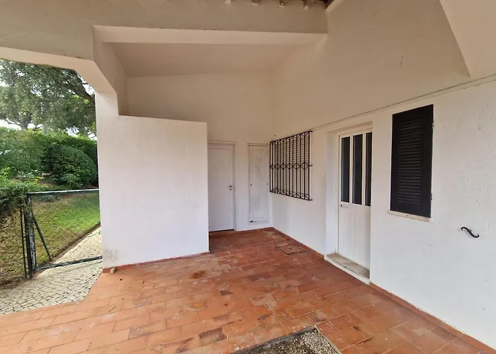 Villa Vintage Design In Vale Do Lobo Loulé