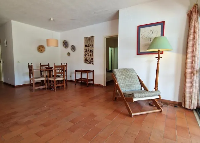 Vintage Design In Vale Do Lobo Villa