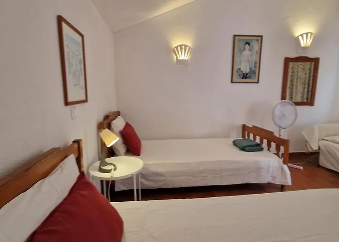 Vintage Design In Vale Do Lobo *