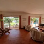 Villa Vintage Design In Vale Do Lobo