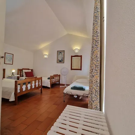 Vintage Design In Vale Do Lobo Loule