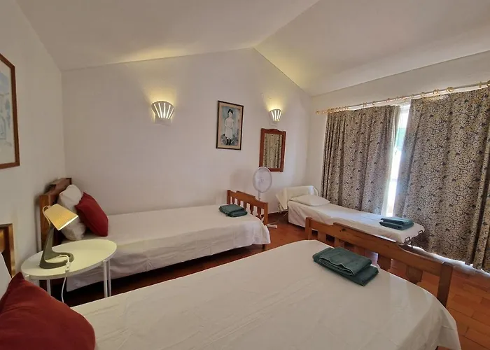 Vintage Design In Vale Do Lobo * Loule