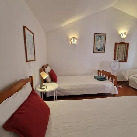 Vintage Design In Vale Do Lobo *