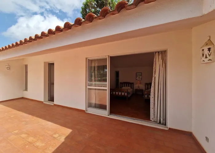 Vintage Design In Vale Do Lobo